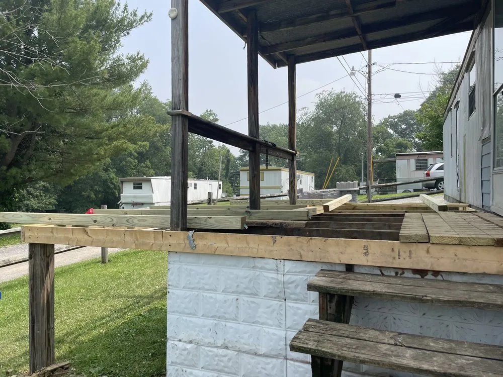 Slide of Hoskins Handyman Services