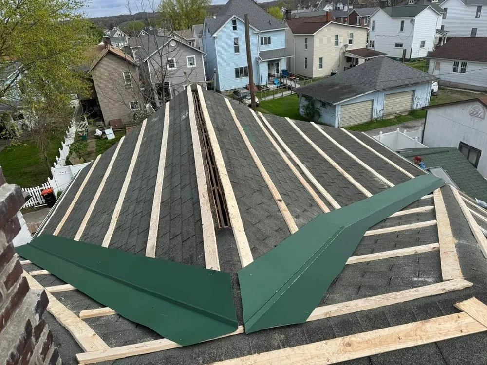 Expert roof replacement same-day service in Belle Vernon, PA by Hostetler Builders