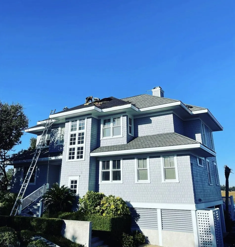 Slide of House 2 Home Roofing