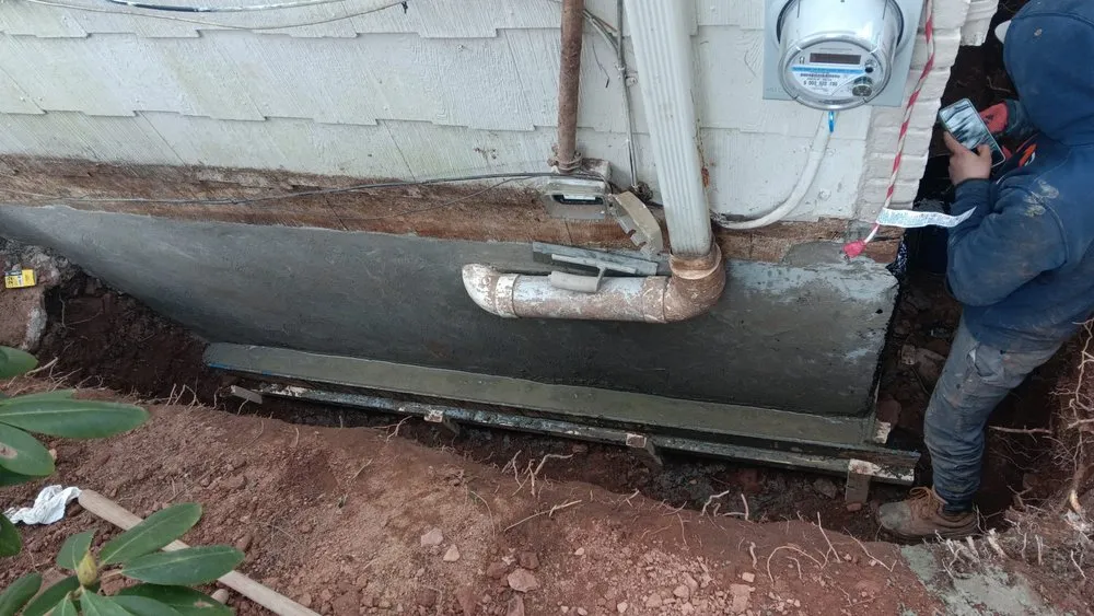 Slide of House Fixer