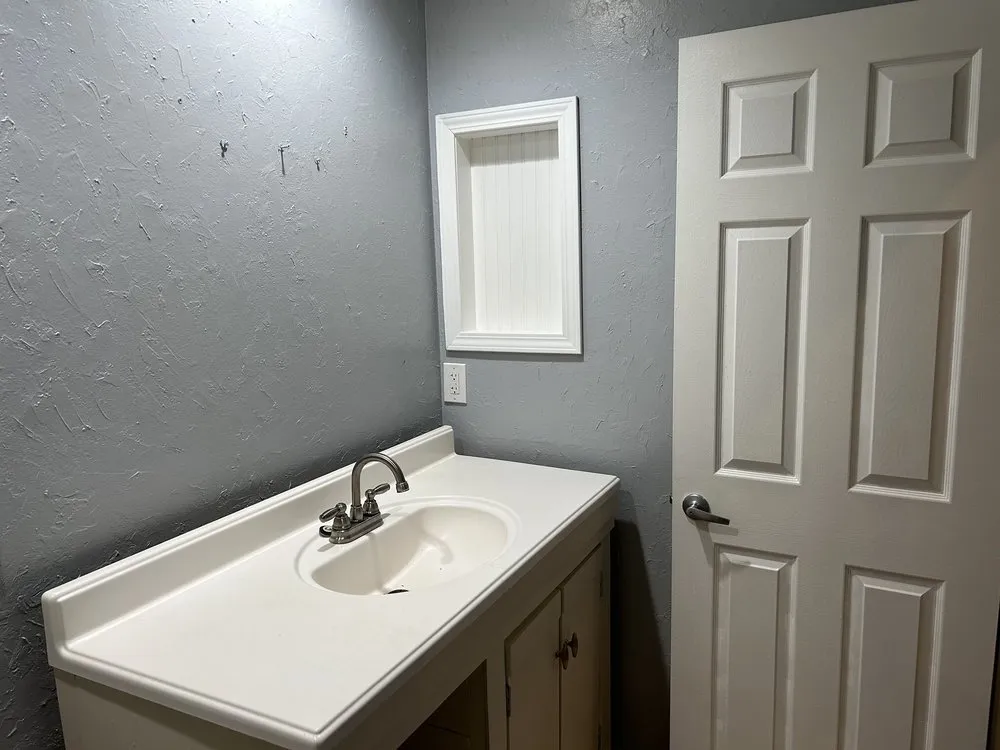 Slide of House R Us Builders