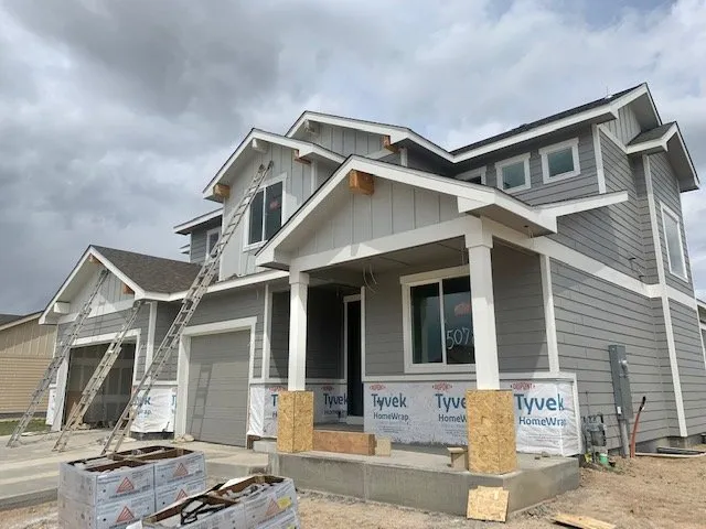 Slide of House Worxs