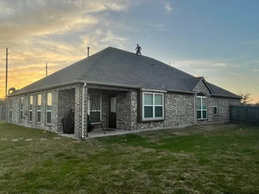 Houston Roof Doctors Logo