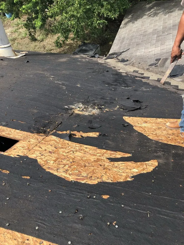 Slide of Houston Star Roofing