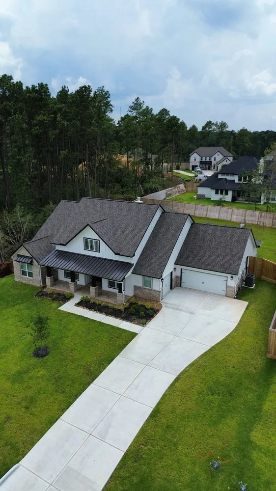 Slide of Houston’s Preferred Roofers