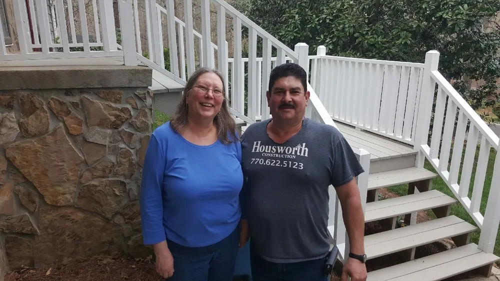 Slide of Housworth Construction