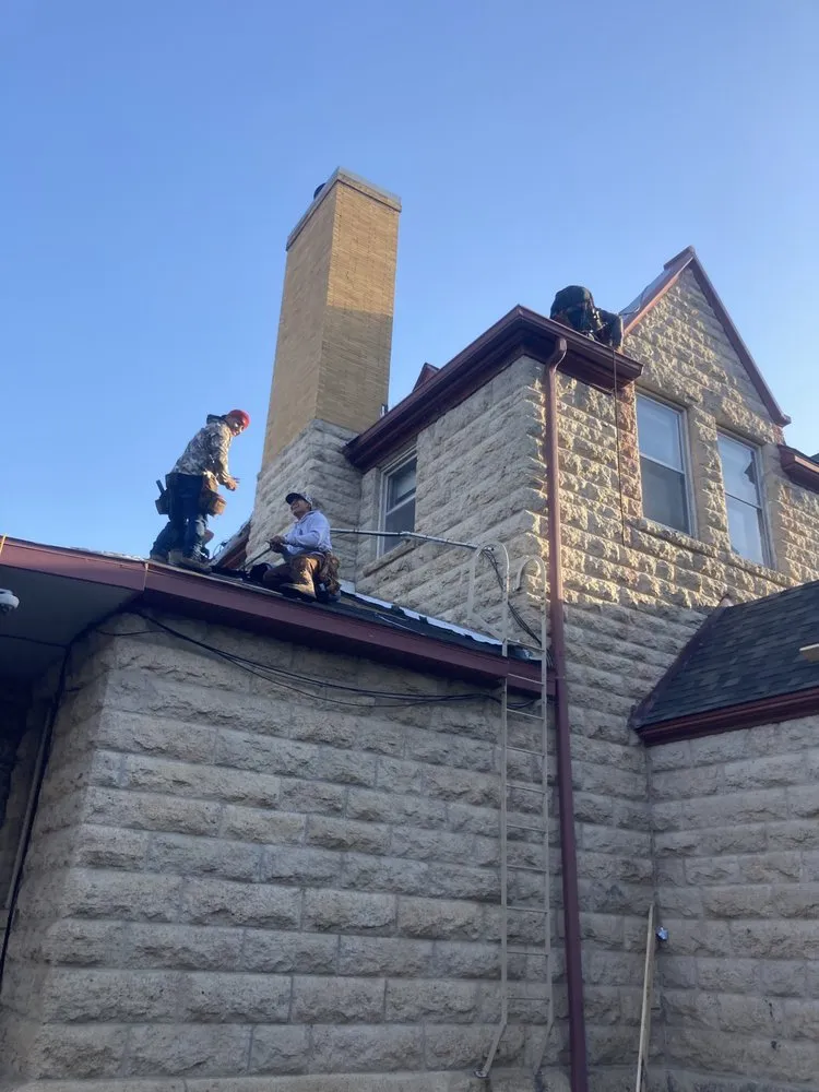 Slide of Howe Construction