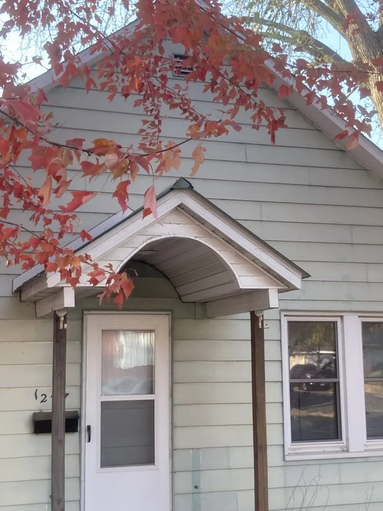 Slide of Howe Construction