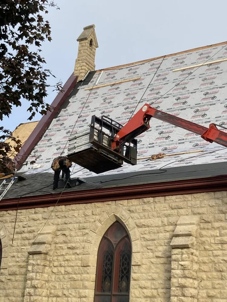 Slide of Howe Construction