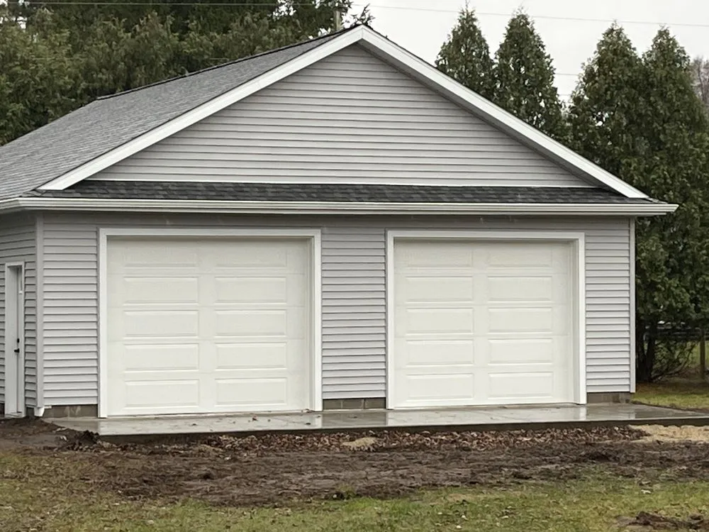 Slide of Hoyer Construction