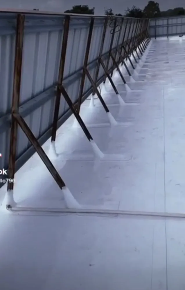 Slide of H&P Roofing