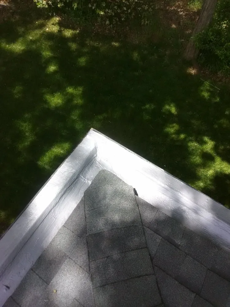 Reliable flat roof repair in Harmony, NC - HQ Construction