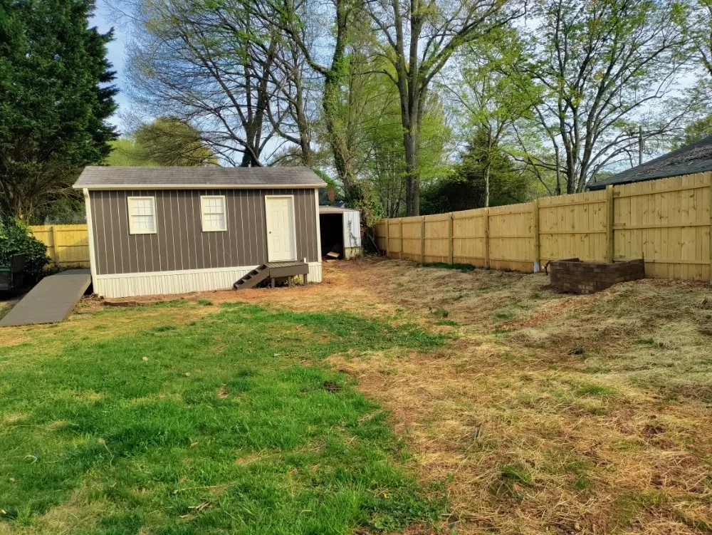 Top-rated roof leak repair in Harmony, NC by HQ Construction