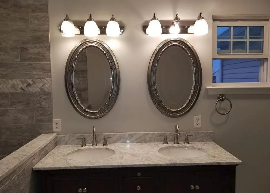 Slide of H&R Construction