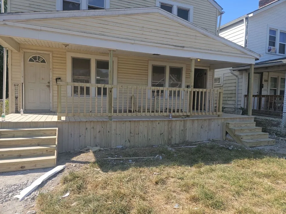 Licensed roof repair experts serving Corning, OH - H&R Contractors