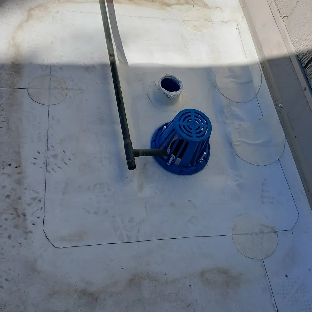 Slide of Hr Highland Roofing