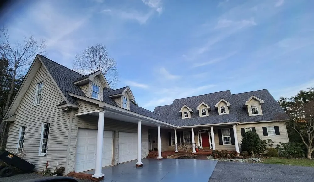 Slide of HR Roofing & Siding