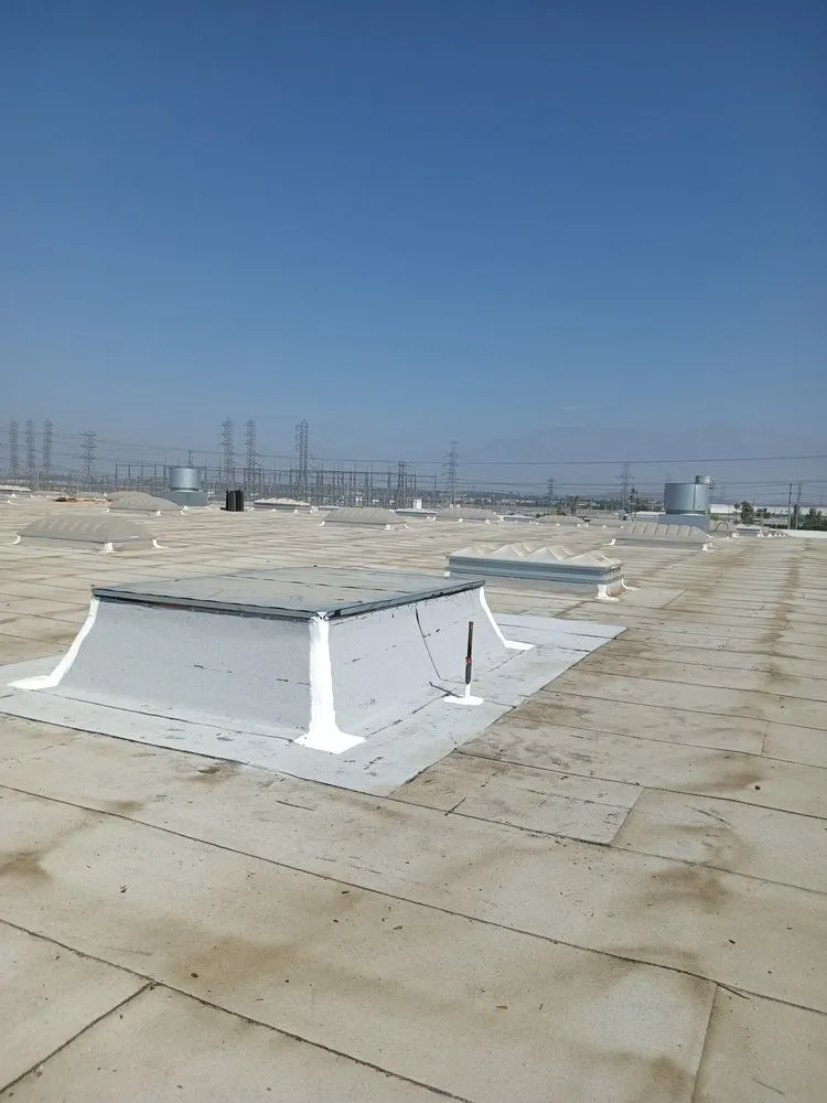Slide of HR Roofing