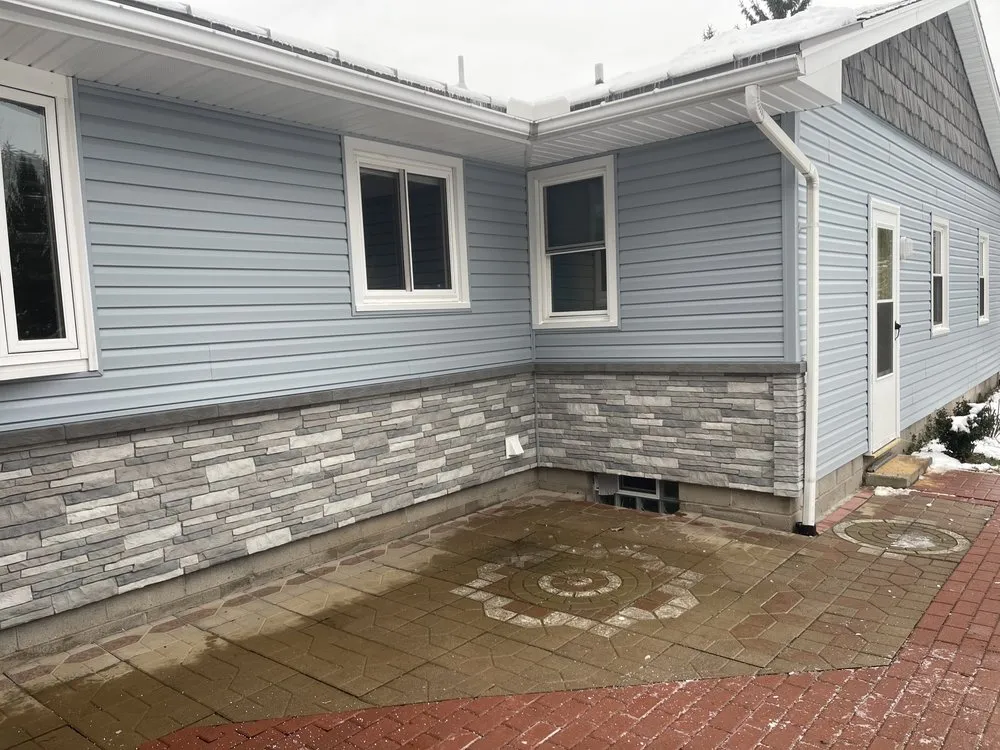 Slide of H&S Builders