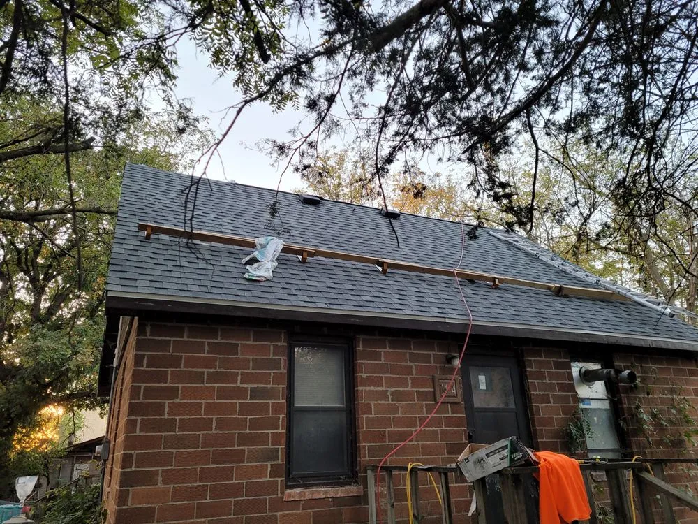 Slide of H&S Contracting