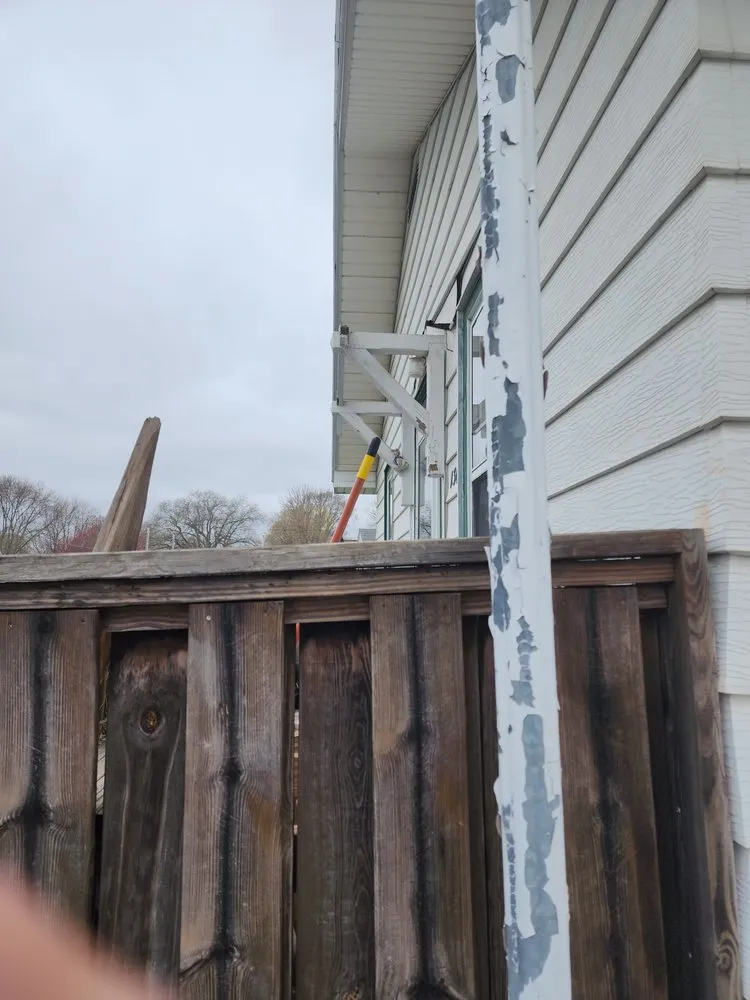 Slide of H&S Contracting