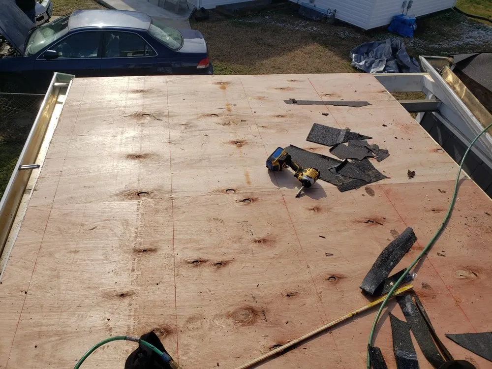 Slide of H&S Roofing