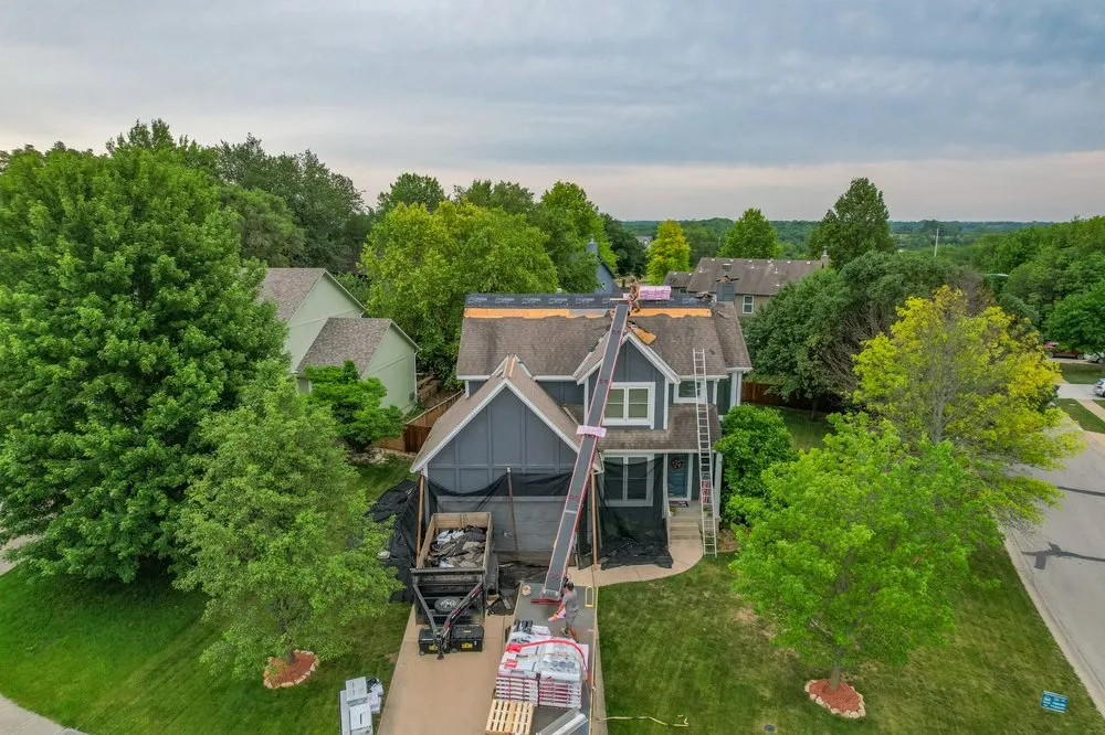 Slide of HT Roofing & Construction