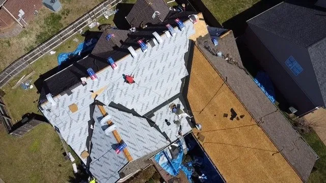 Slide of H&T Roofing