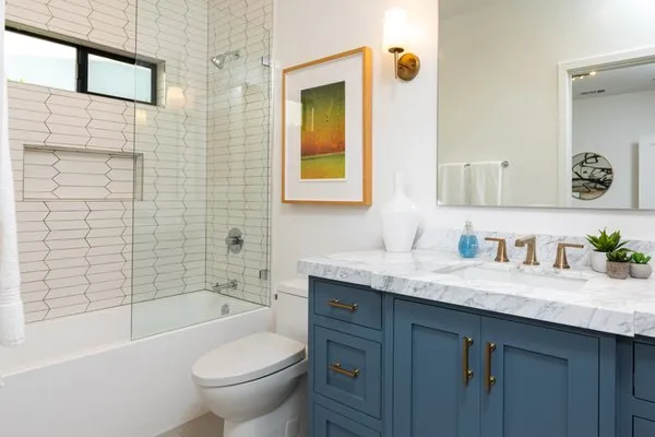 HTA Construction Logo