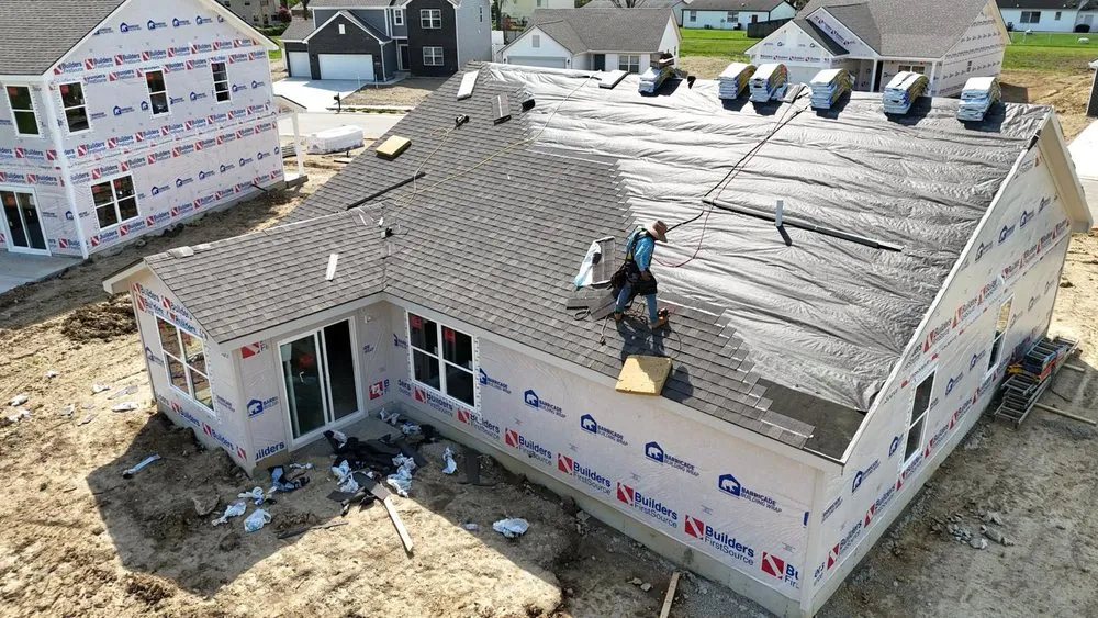 Slide of Huatulco Roofing Service