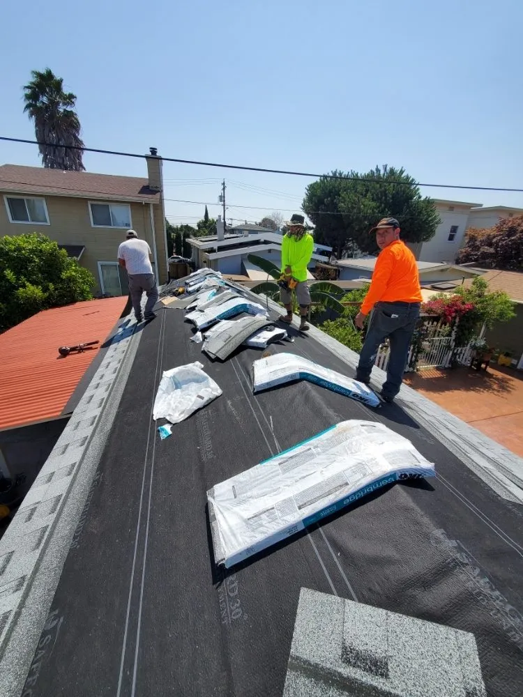 Emergency shingle roofing service in Okland , CA by Hubeymar Construction