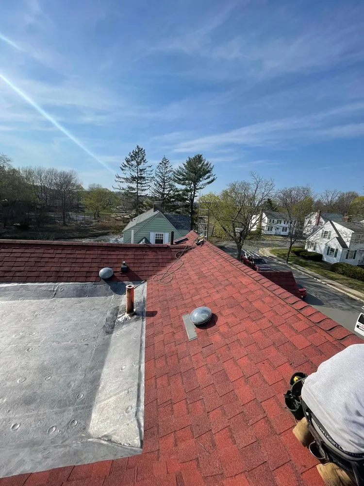 Slide of Huerta Construction