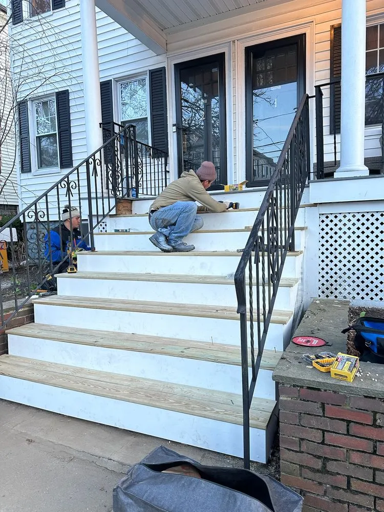 Slide of Huerta Construction