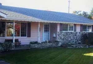 Slide of Huey & Sons Roofing