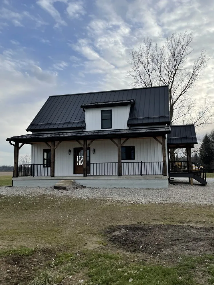 Slide of Hughes Seamless Gutters