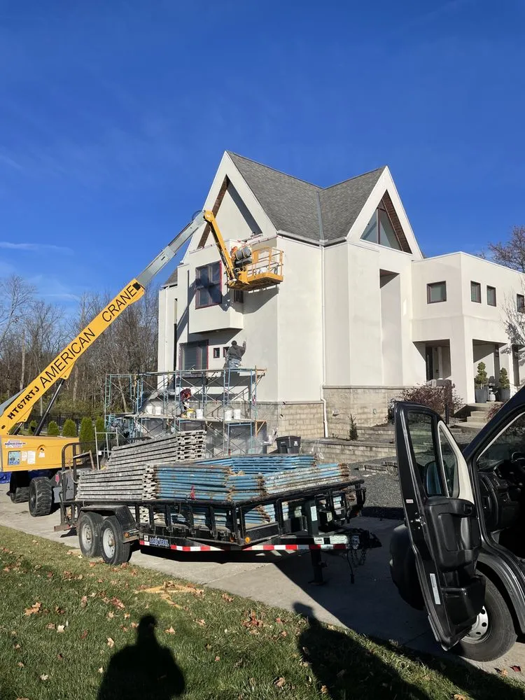 Slide of Hughes Seamless Gutters
