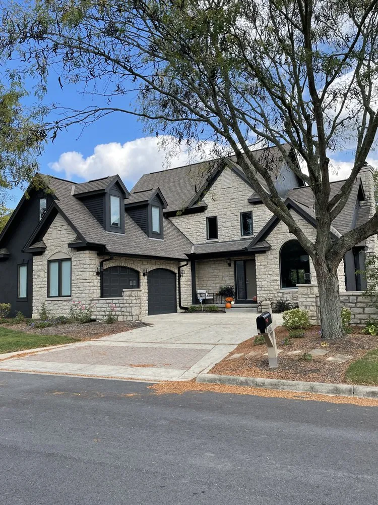 Slide of Hughes Seamless Gutters