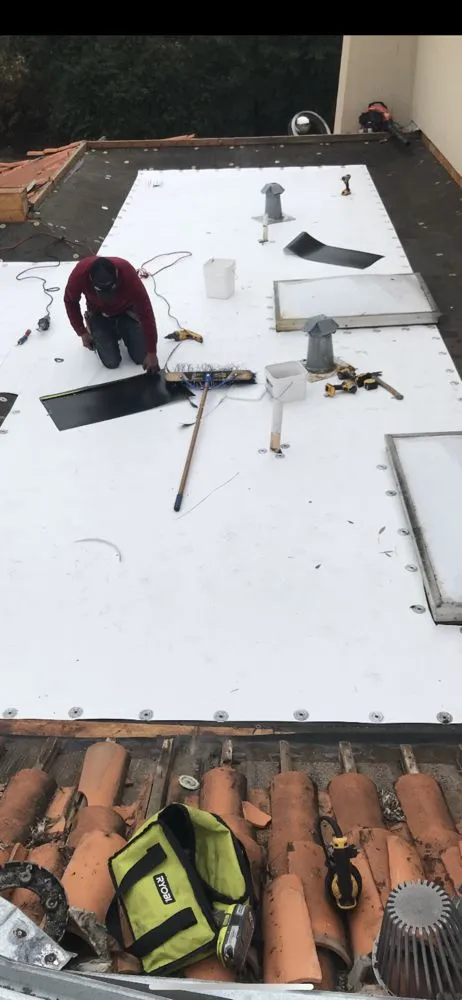 Slide of Hugo's Sheet Metal