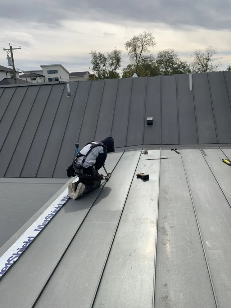 Slide of Hugo's Sheet Metal