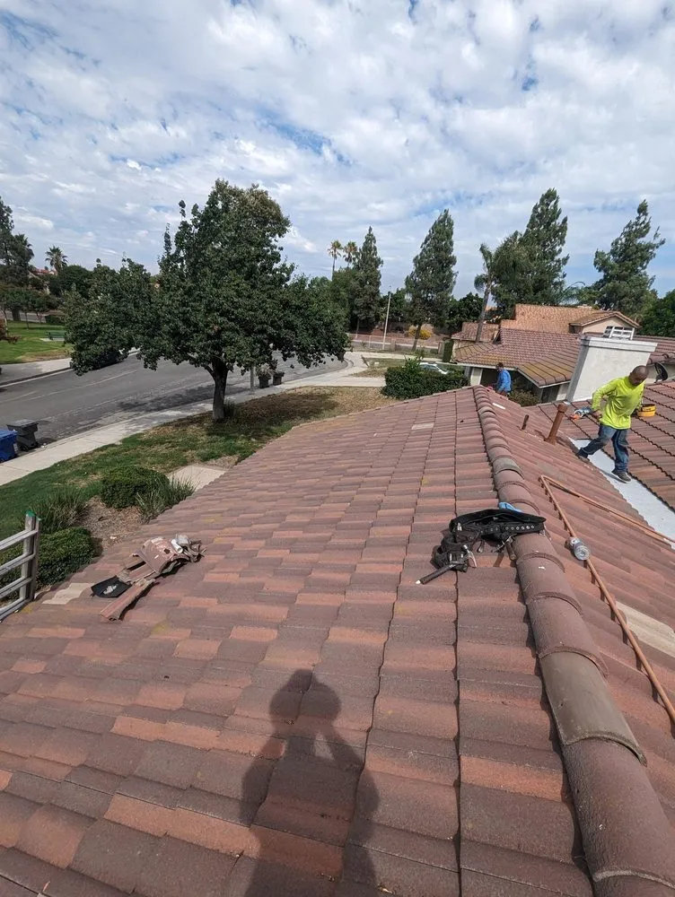 Slide of Hull & Sons Roofing