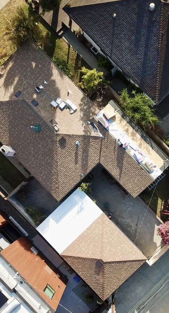 Slide of Hull Brothers Roofing