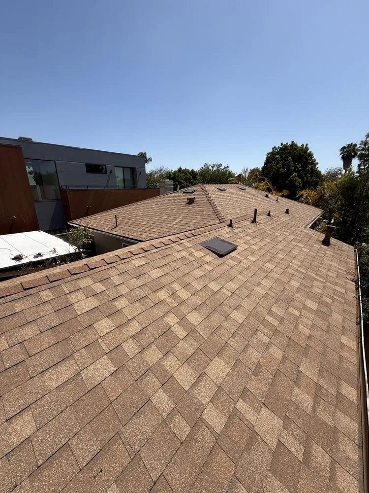 Slide of Hull Brothers Roofing