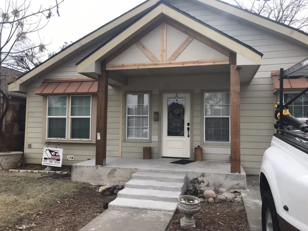 Slide of Humberto's Roofing Service