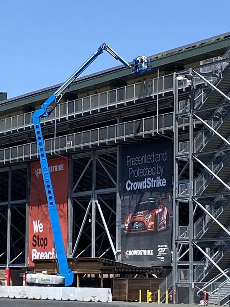 Slide of Humphreys Rain Gutters