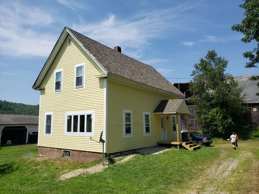 Slide of Humphrey's roofing and construction