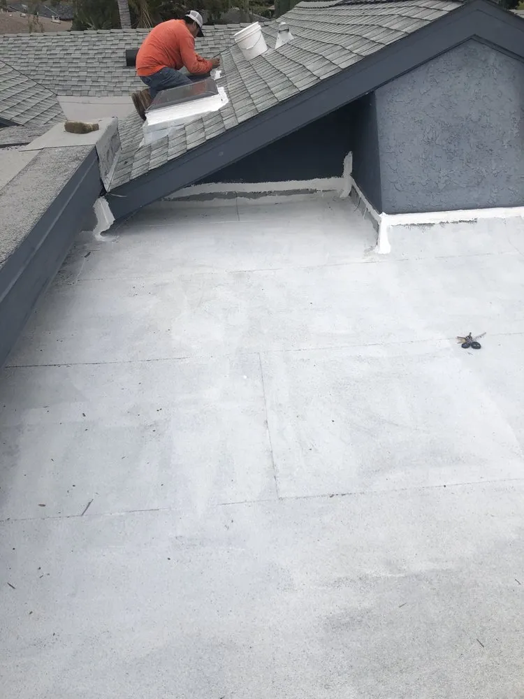 Slide of Huncho Roofer