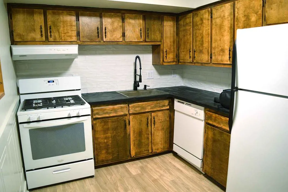 Slide of Hunt Home Improvements