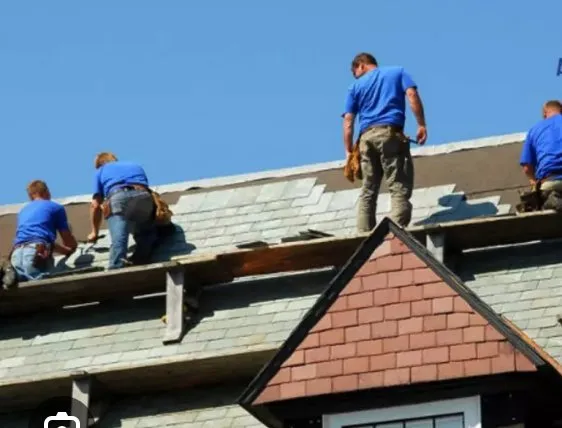 Slide of Hunt Roofing & Contracting