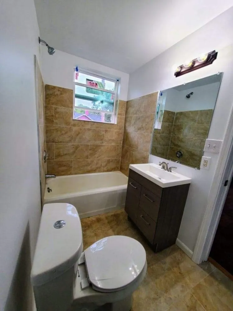 Slide of Hunter's Roofing & Construction