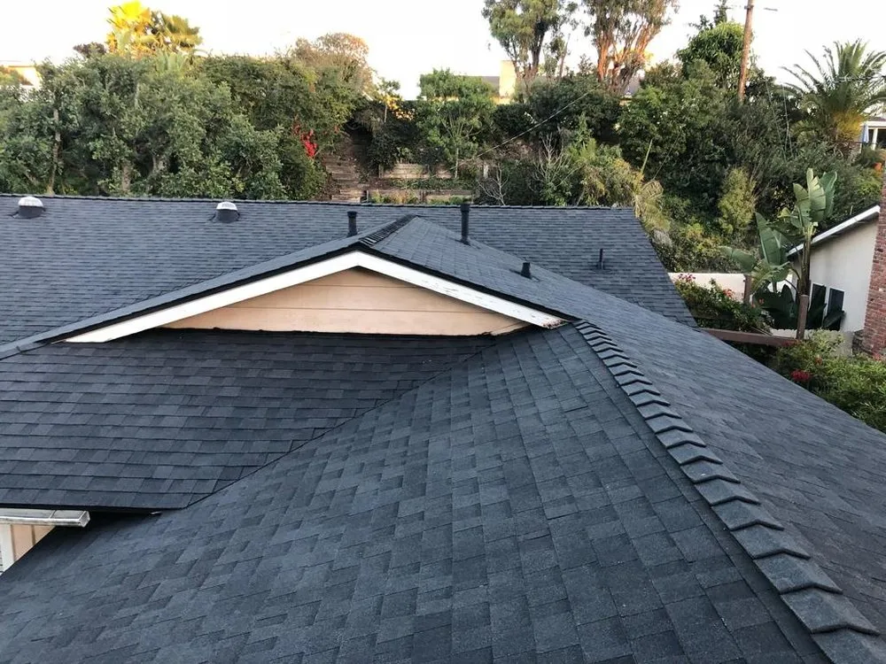 Slide of HUS Roofing